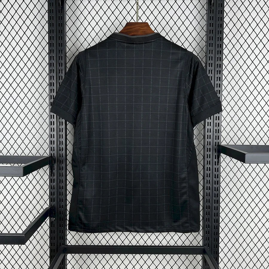 Tottenham 25-26 Away