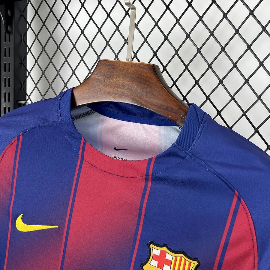 Barcelona 25-26 Home