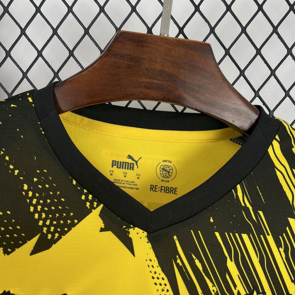 Dortmund 25-26 Home