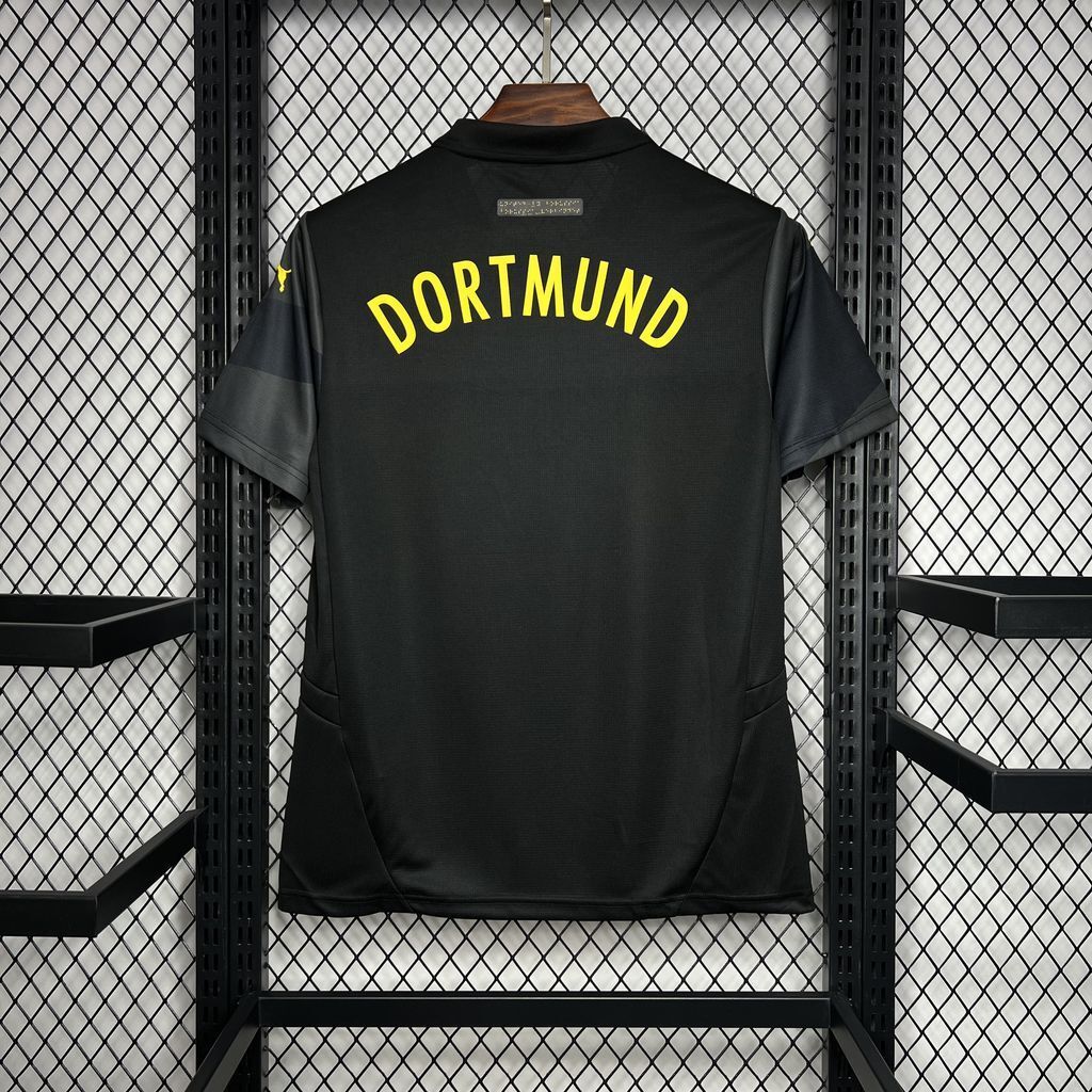 Dortmund 24-25 Away
