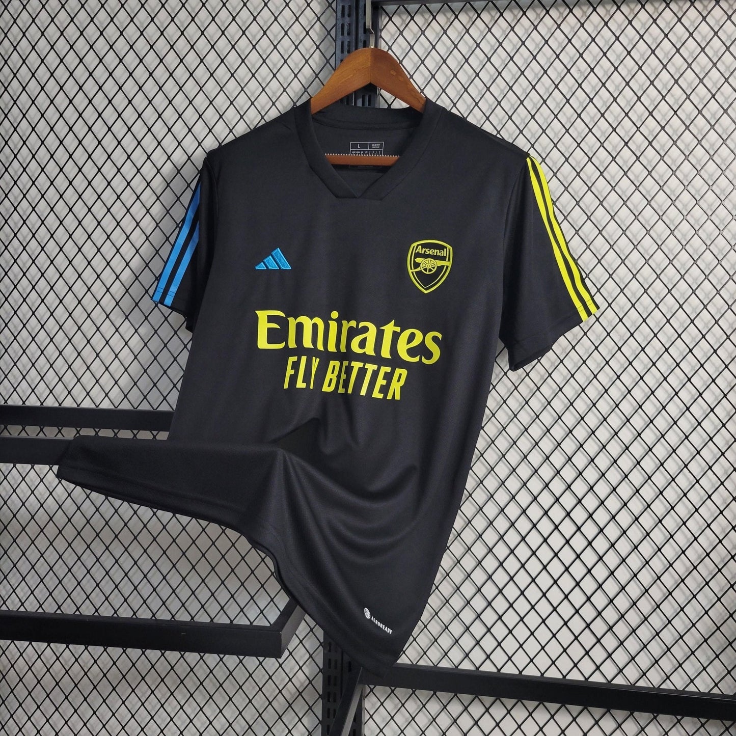 Arsenal 23-24 Entraînement Black - StrikeKit