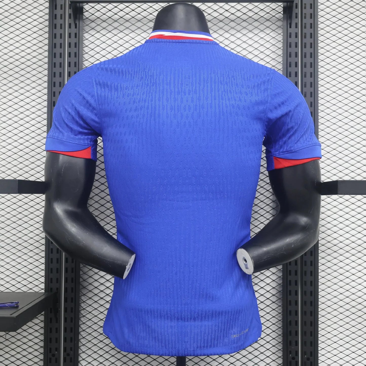 France 24-25 Domicile EURO (PLAYER) - StrikeKit