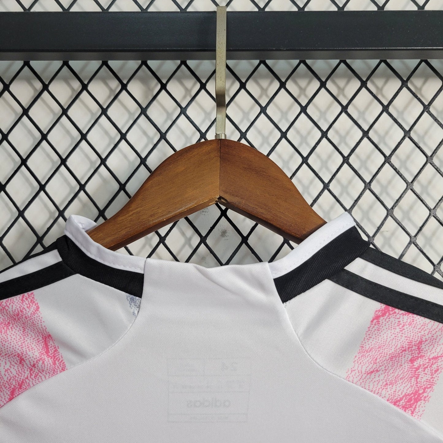 Juventus 23-24 Kit Extérieur (KIDS) - StrikeKit