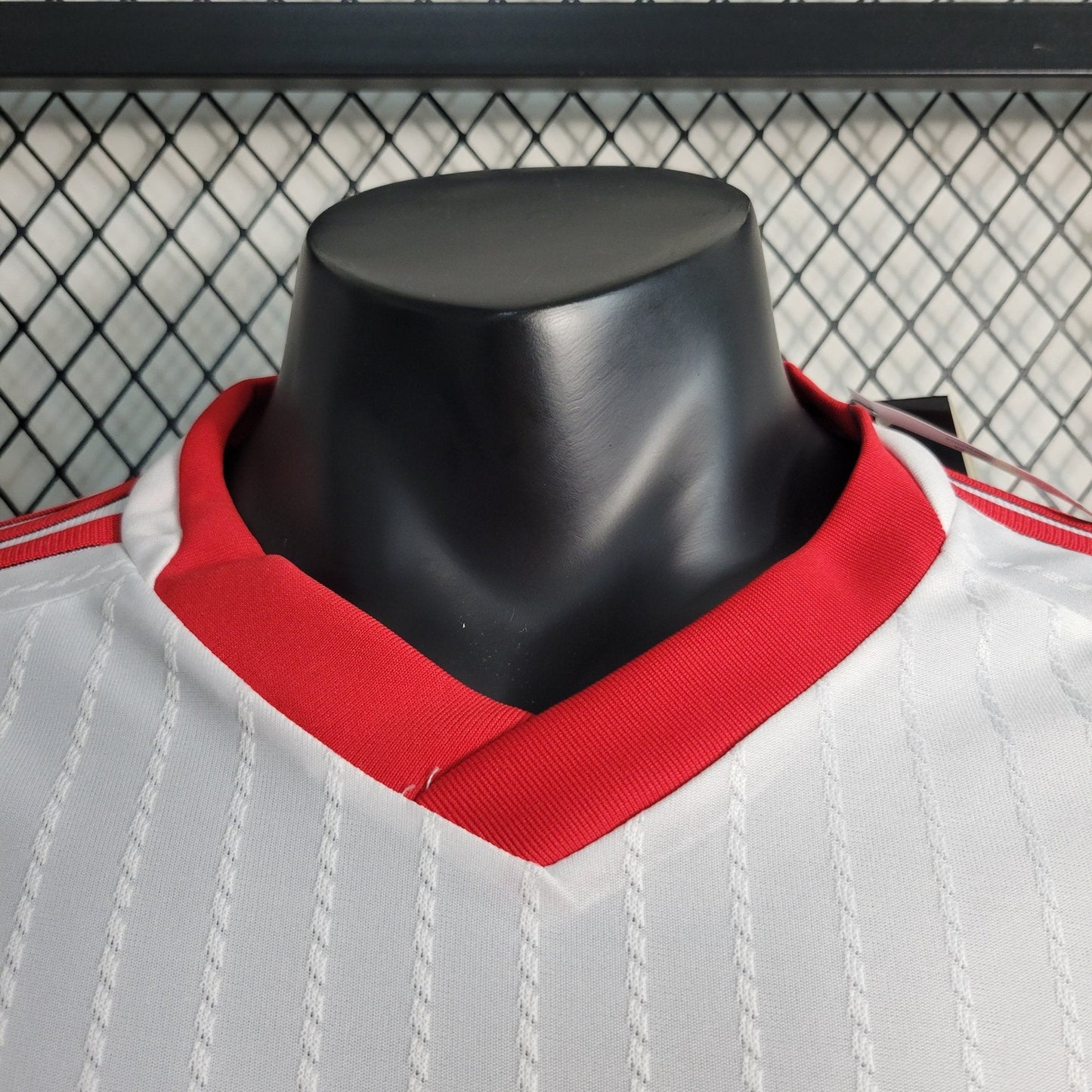 Manchester United 23-24 Edition spécial Blanc (PLAYER) - StrikeKit