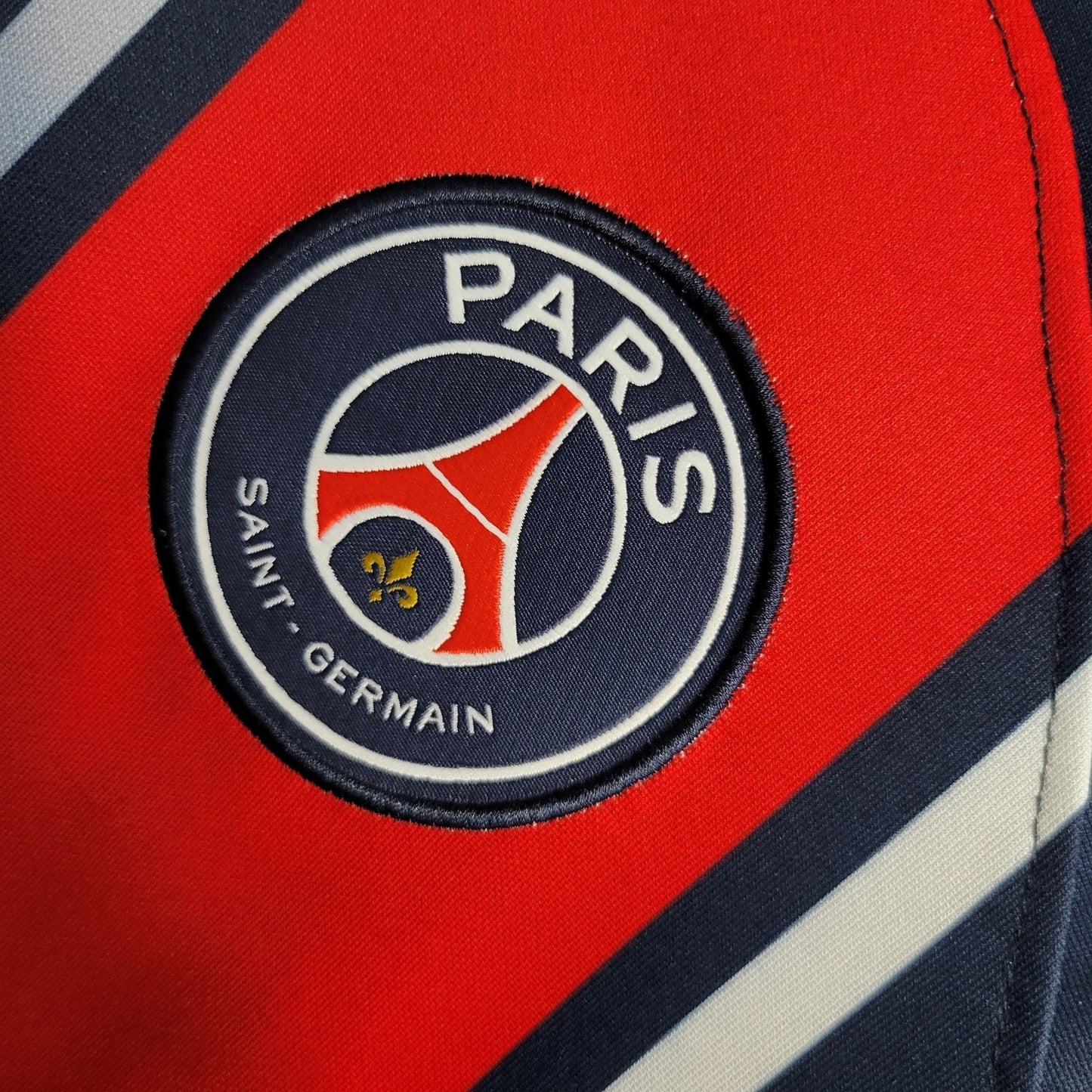 PSG 23-24 Domicile - StrikeKit