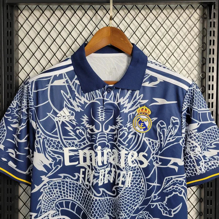 Real Madrid 23-24 Concept Bleu - StrikeKit