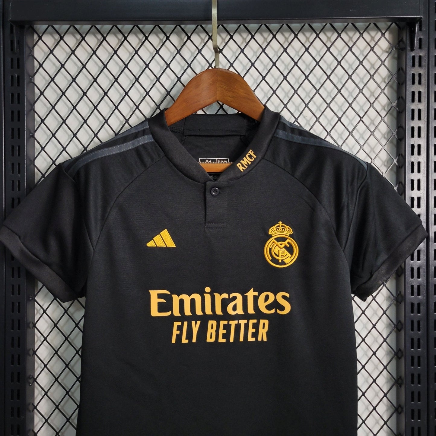 Real Madrid 23-24 Kit Third (KIDS) - StrikeKit