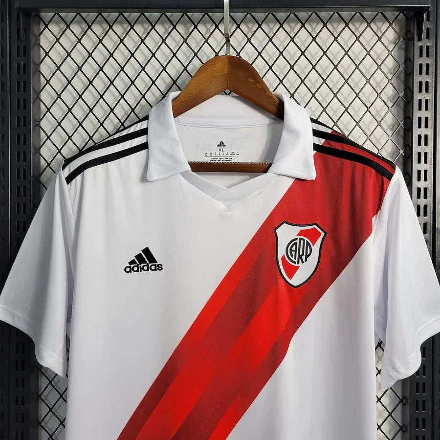 River Plate 23-24 Domicile - StrikeKit