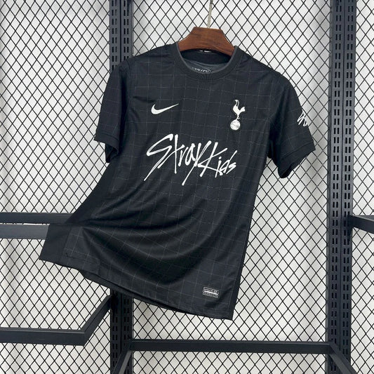 Tottenham X Stray Kids
