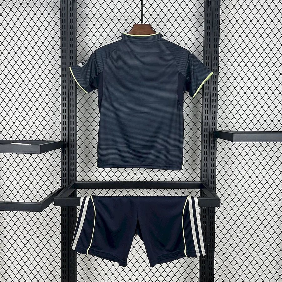 Real Madrid 25-26 Kit Away (KIDS)