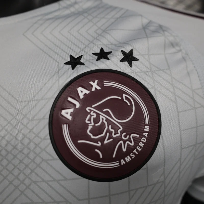 Ajax 24-25 Third (PLAYER)