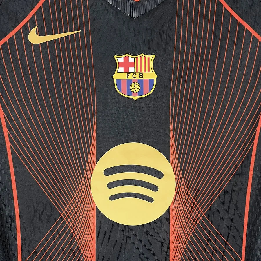 Barcelona 25-26 Concept Third