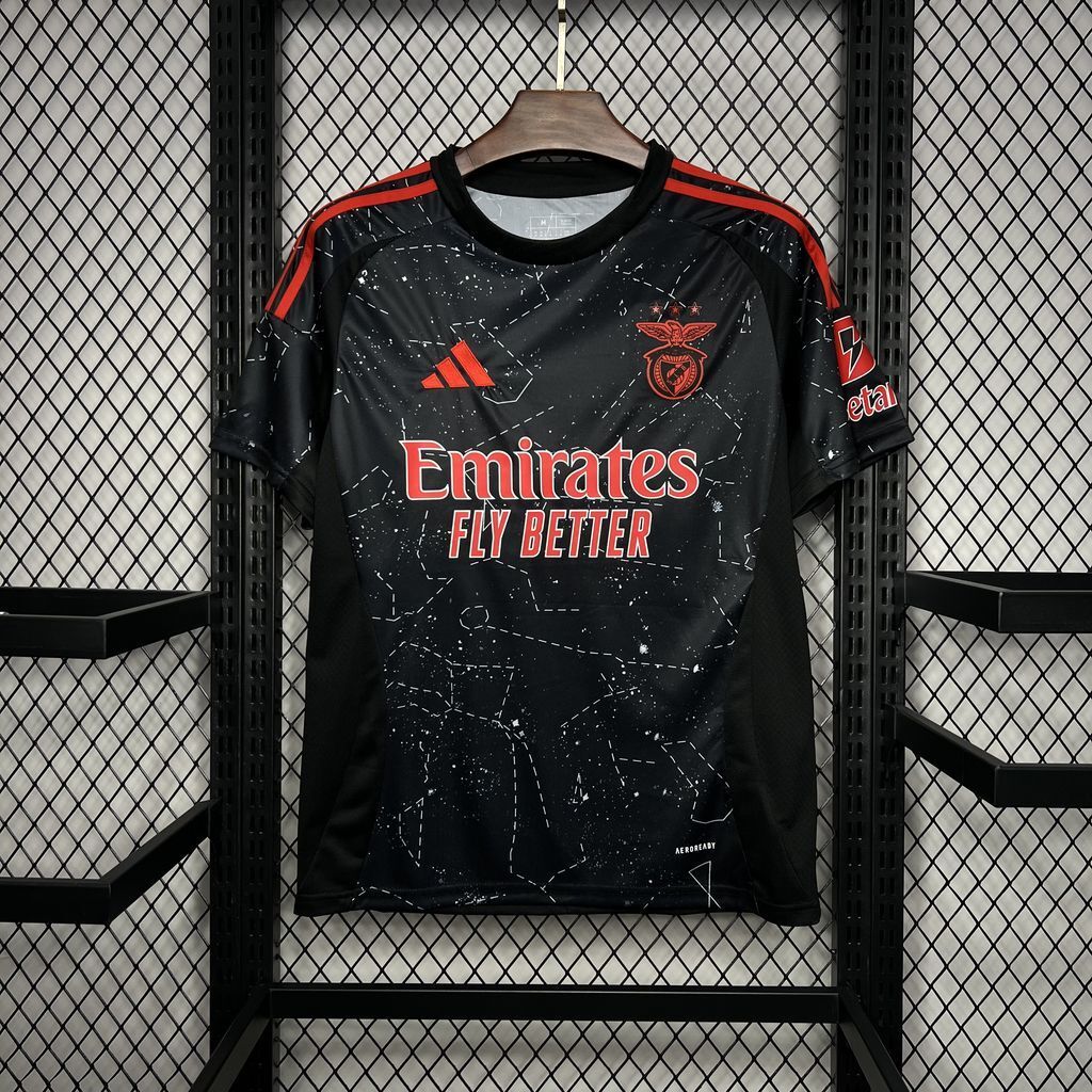 Benfica 24-25 Away