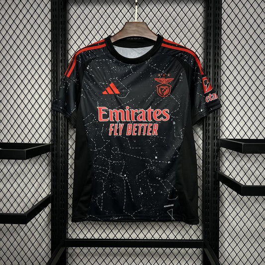 Benfica 24-25 Away