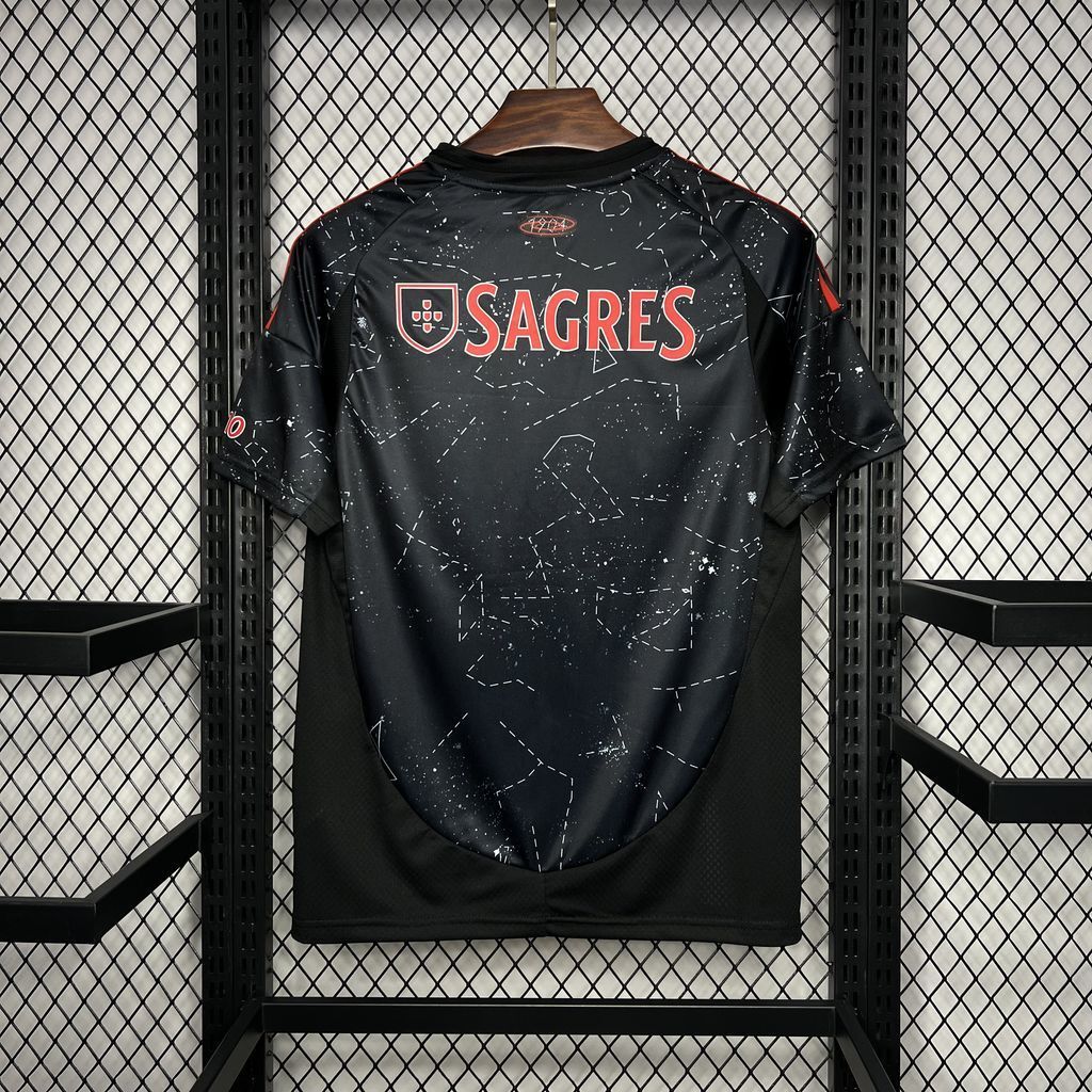 Benfica 24-25 Away