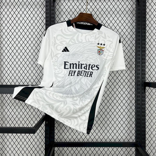 Benfica 25-26 Fourth