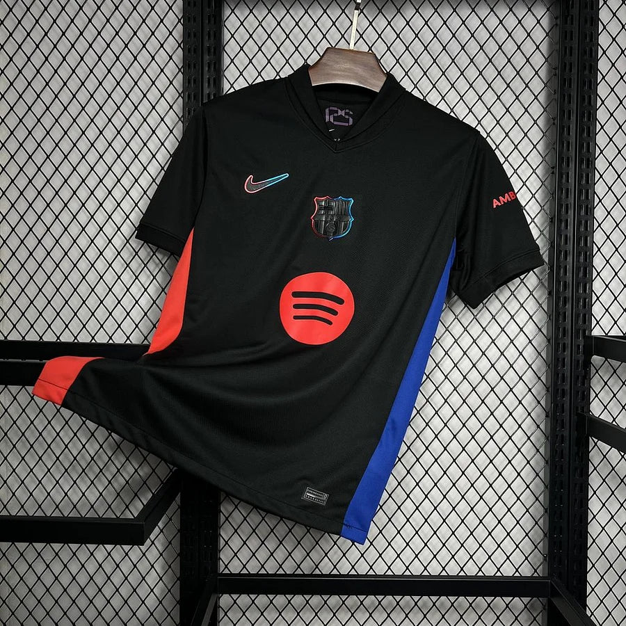Barcelona 24-25 Away