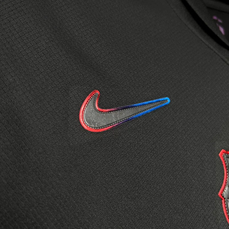 Barcelona 24-25 Away