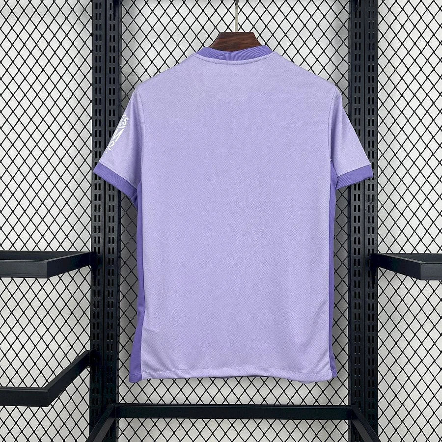 Brighton 25-26 Away