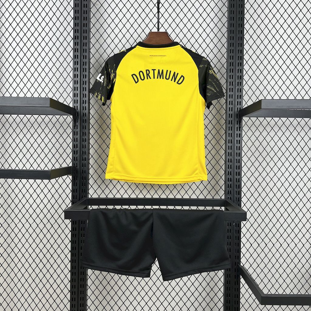 Dortmund 25-26 Kit Home (KIDS)