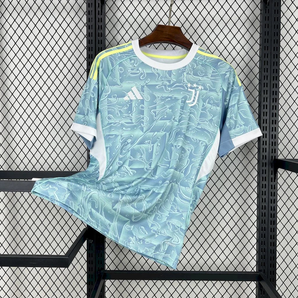 Juventus 25-26 Away