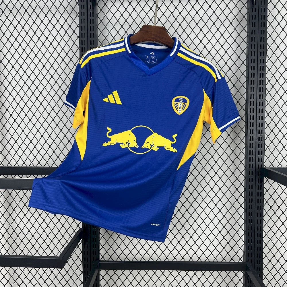 Leeds United 25-26 Away
