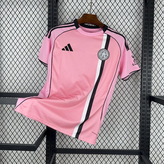Leicester 25-26 Away