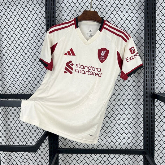 Liverpool 25-26 Away