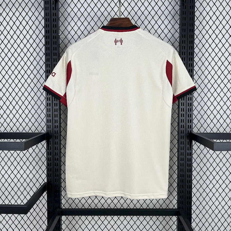 Liverpool 25-26 Away
