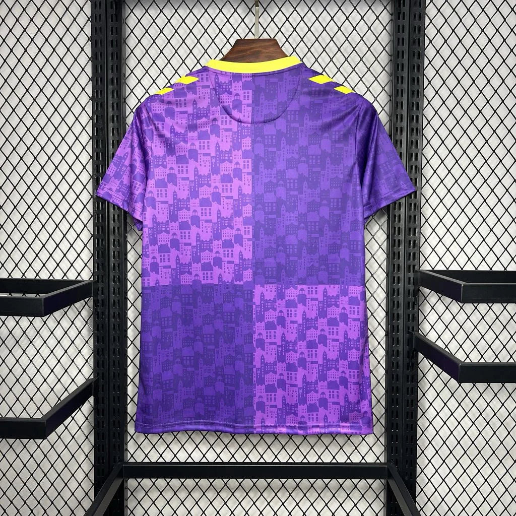 Malaga 25-26 Away