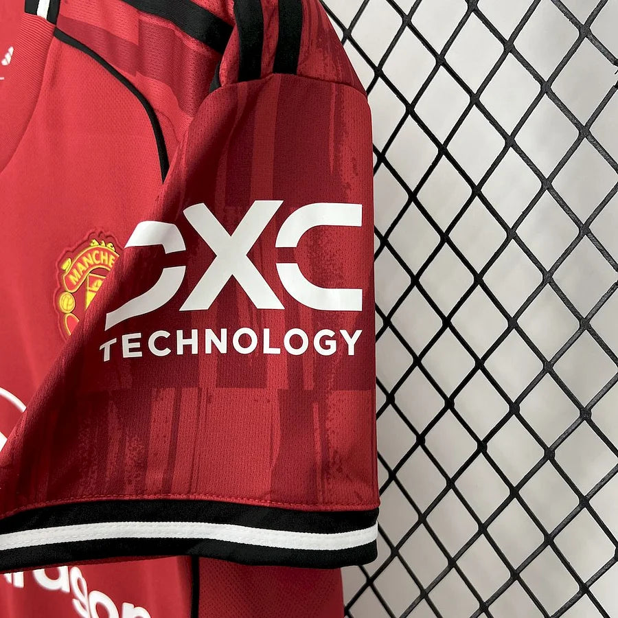 Manchester United 25-26 Home