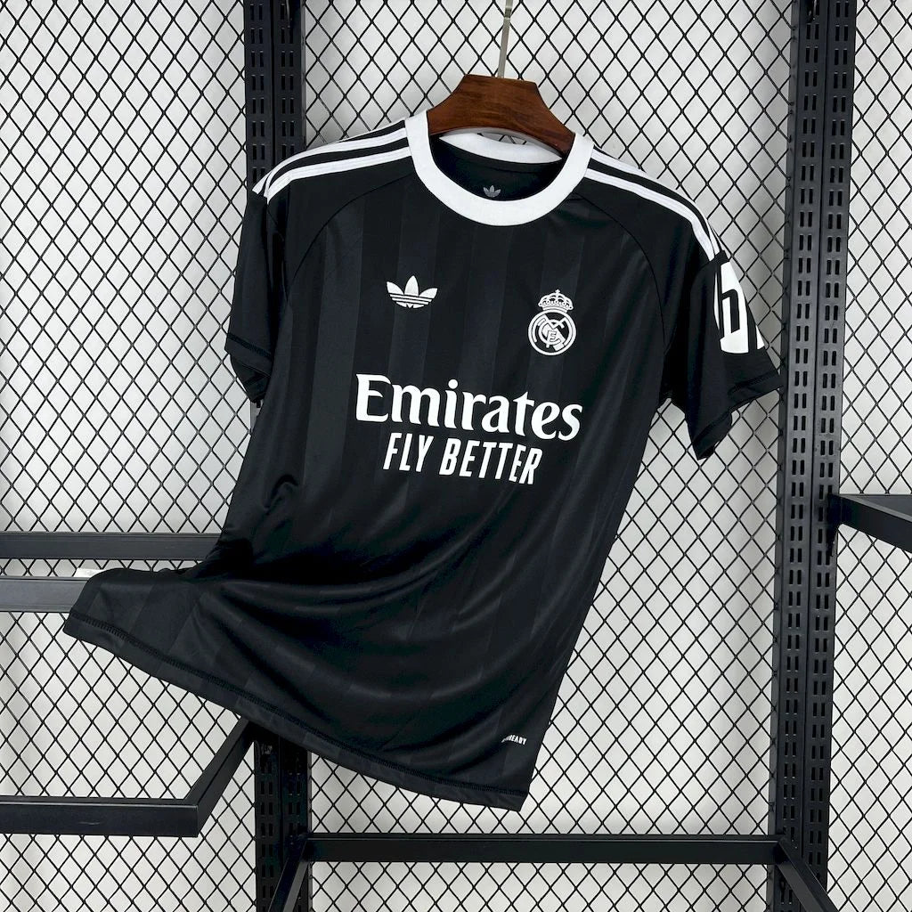 Real Madrid 25-26 Goalkeeper