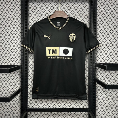 Valencia 24-25 Away