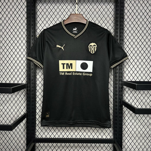 Valencia 24-25 Away
