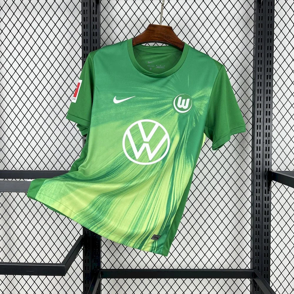 Wolfsburg 25-26 Home