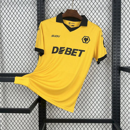 Wolverhampton 25-26 Home
