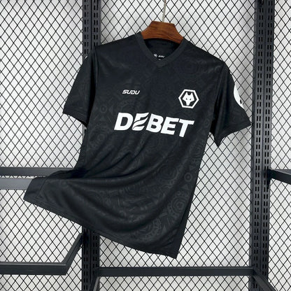 Wolverhampton 25-26 Away
