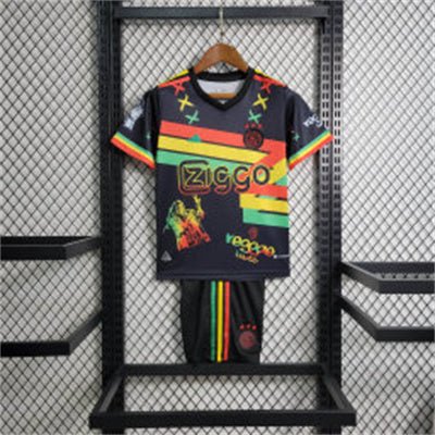 Ajax Amsterdam 23-24 Kit Edition Spécial (KIDS) - StrikeKit