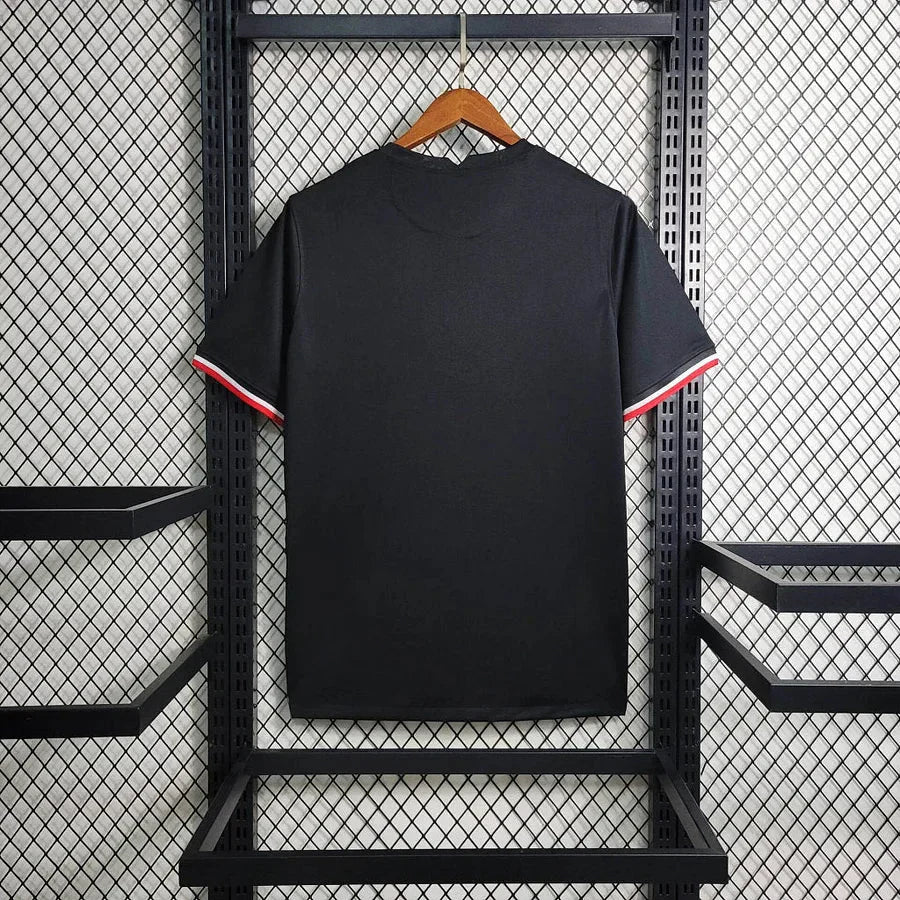 Angleterre 23-24 Burberry - StrikeKit