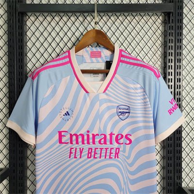 Arsenal 23-24 Edition BubbleGum - StrikeKit