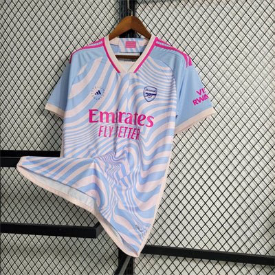 Arsenal 23-24 Edition BubbleGum - StrikeKit