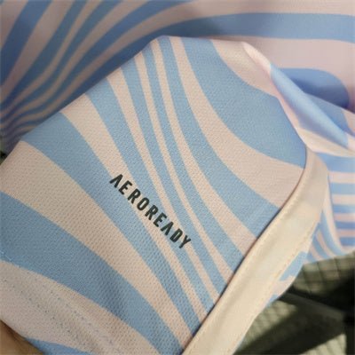 Arsenal 23-24 Edition BubbleGum - StrikeKit