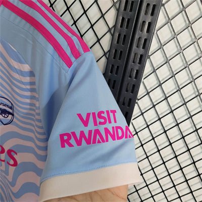 Arsenal 23-24 Edition BubbleGum - StrikeKit