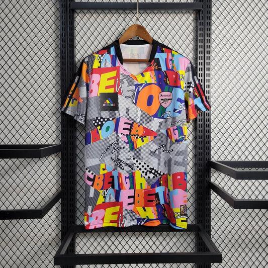 Arsenal 23-24 Edition Spécial Love Unites - StrikeKit