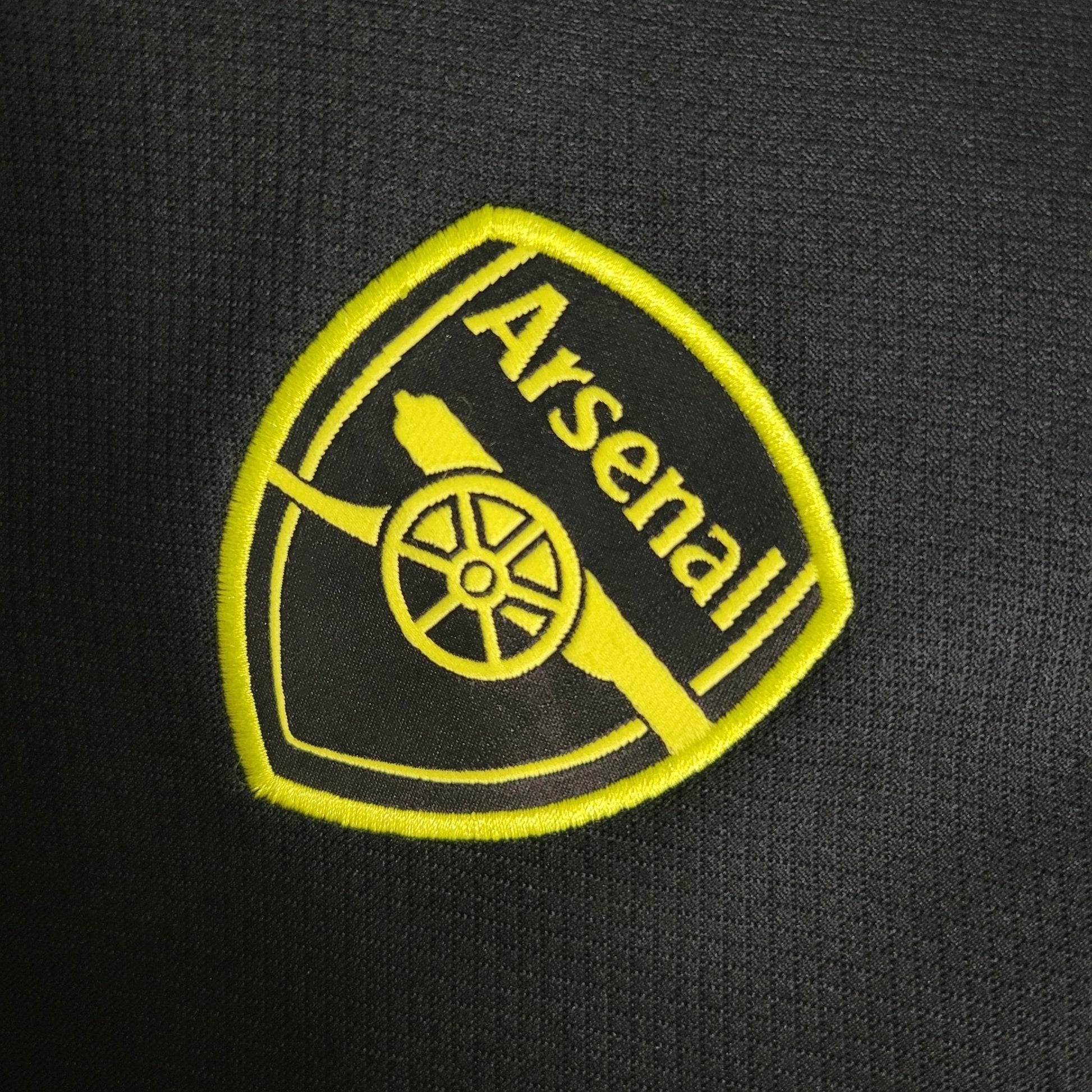Arsenal 23-24 Entraînement Black - StrikeKit