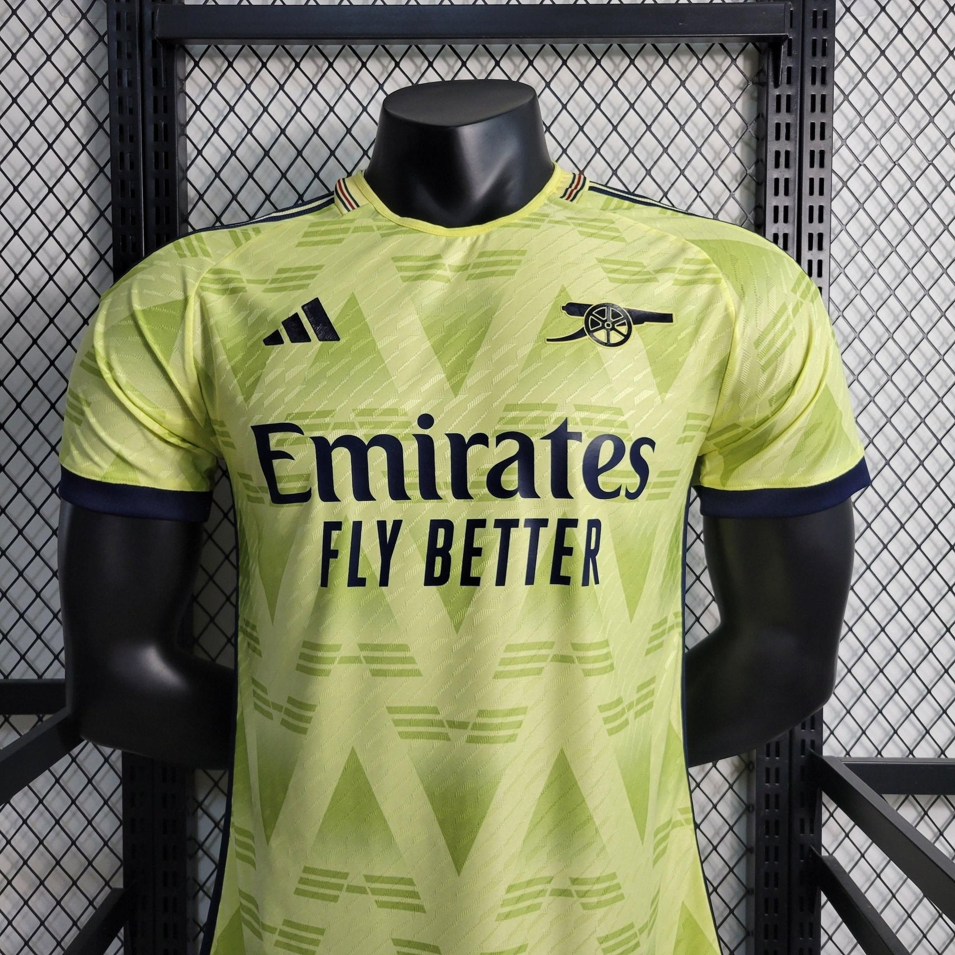 Arsenal 23-24 Extérieur Concept (PLAYER) - StrikeKit