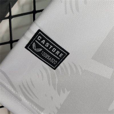 Aston Villa 23-24 Extérieur - StrikeKit