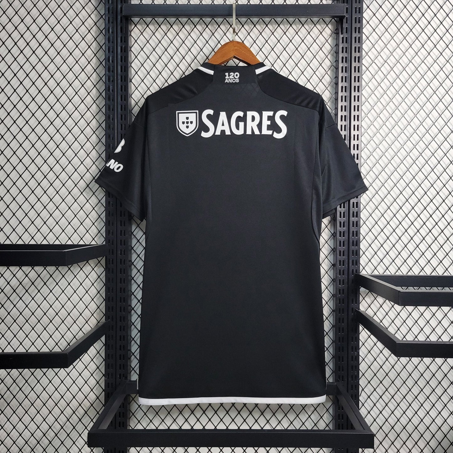 Benfica 23-24 Away