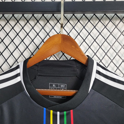 Benfica 23-24 Away
