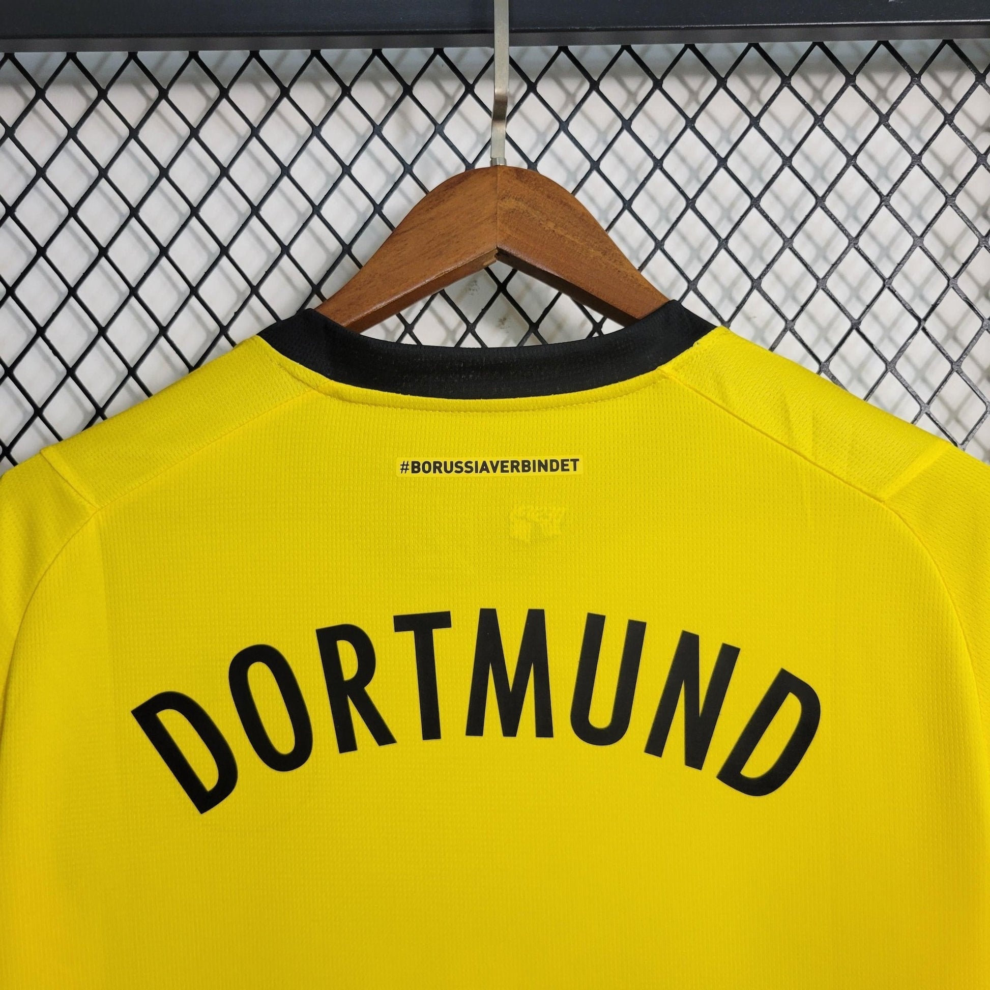 Dortmund 23-24 Domicile - StrikeKit